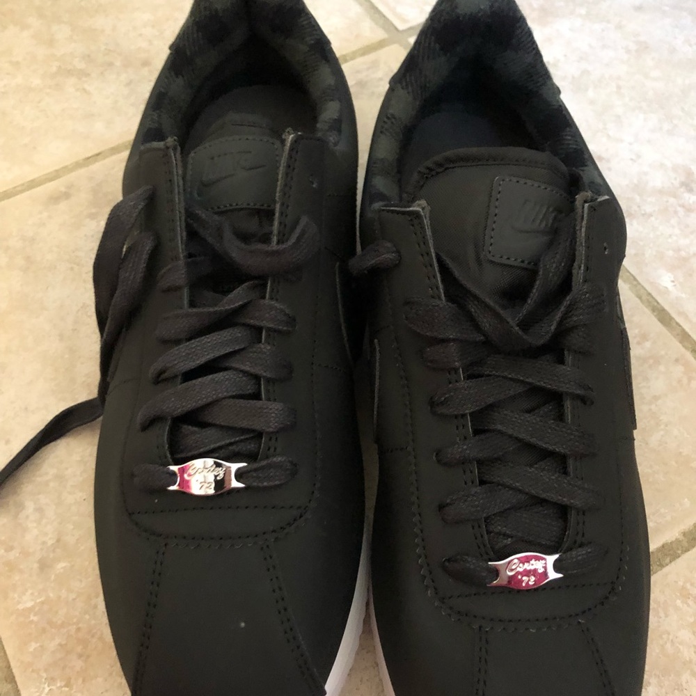 Brand New Nike Men’s Cortez size 10.5